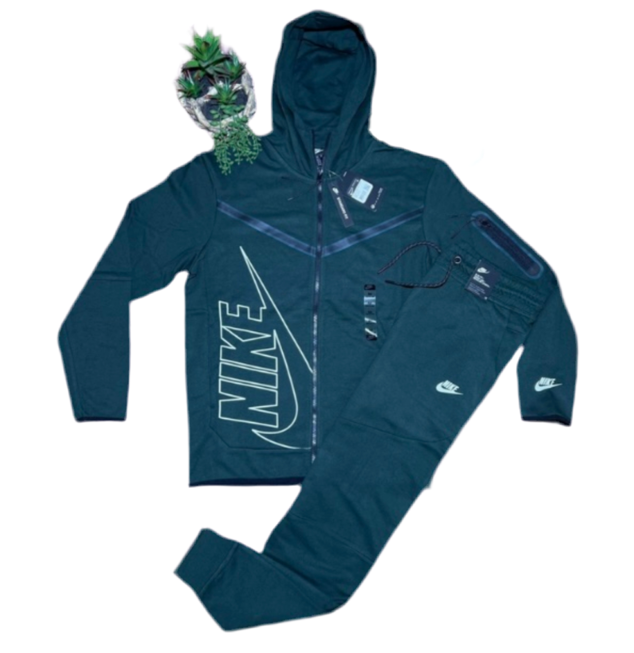 Nike Tech